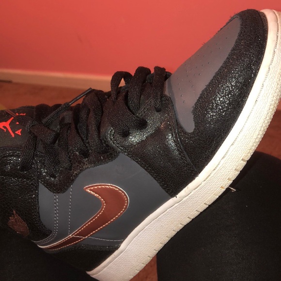 retro ones - Picture 2 of 3